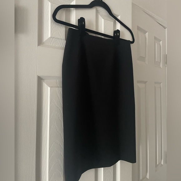 Theory Pencil Skirt - Picture 4 of 4